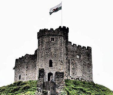 betcastle|20 Famous Castles Everyone Should Visit at Least Once .